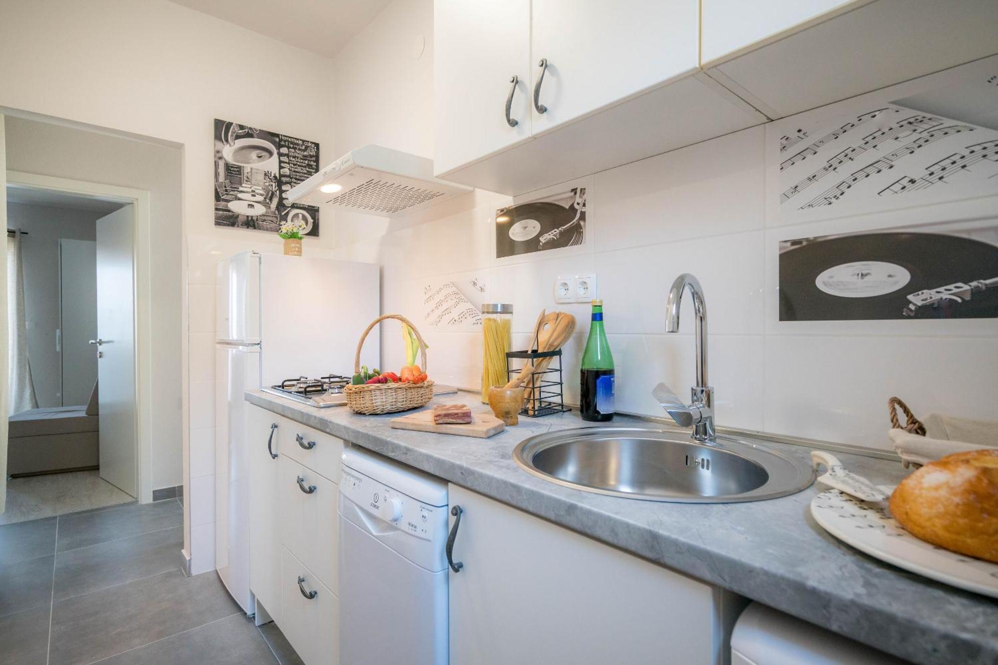 Apartments Sonata Omis Luaran gambar