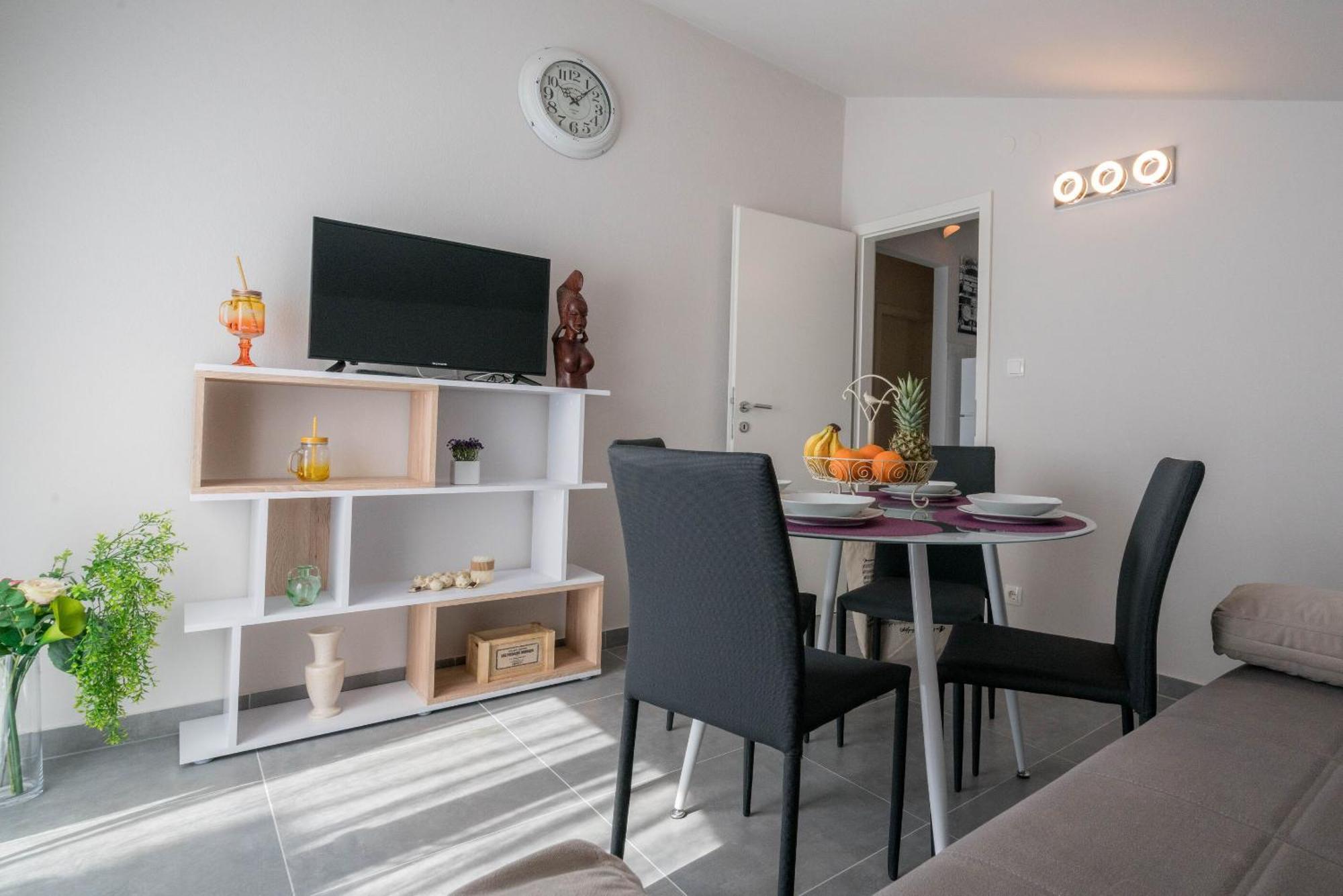 Apartments Sonata Omis Luaran gambar