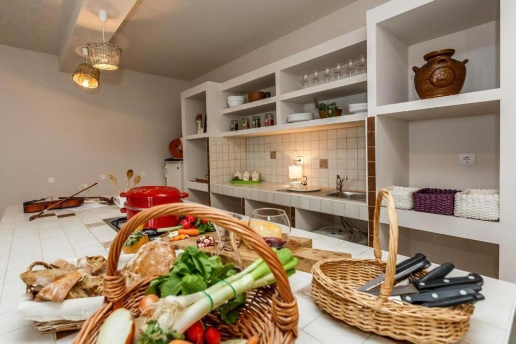 Apartments Sonata Omis Luaran gambar